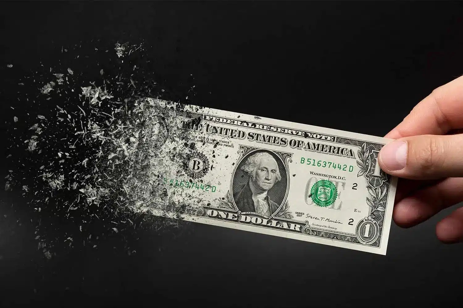 Dolar iki yılın en düşüğünde, ticaret savaş büyüyor 1 dolar