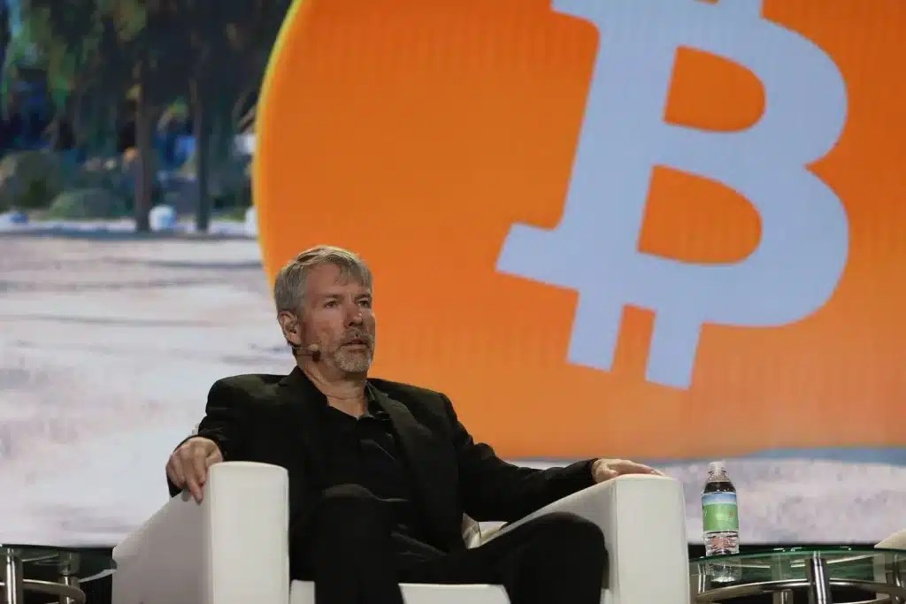 Michael Saylor'dan dev hamle: 2,5 milyar dolarlık yeni Bitcoin alımı 3 bitcoin