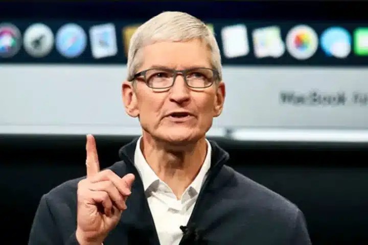 APPLE, tim cook