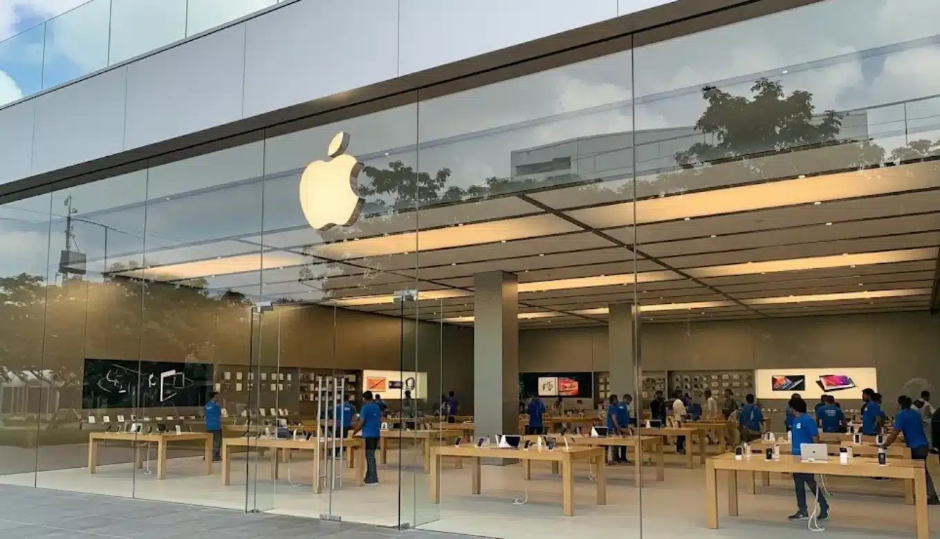 Apple, Hindistan'daki üçüncü mağazasını açtı Borsatek