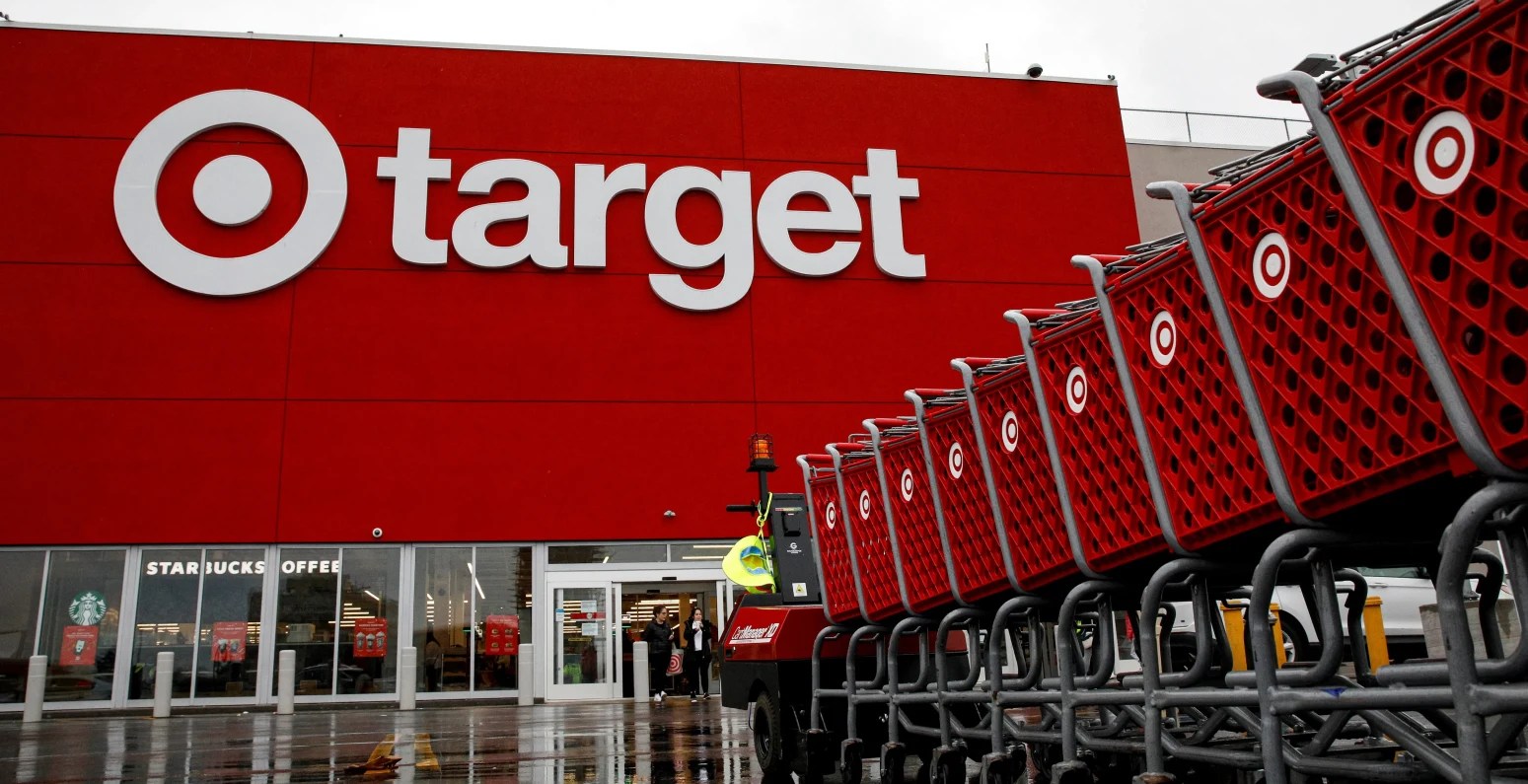 Target kazanç tahminlerini düşürdü, zayıf tatil sezonu uyarısı yaptı Borsatek