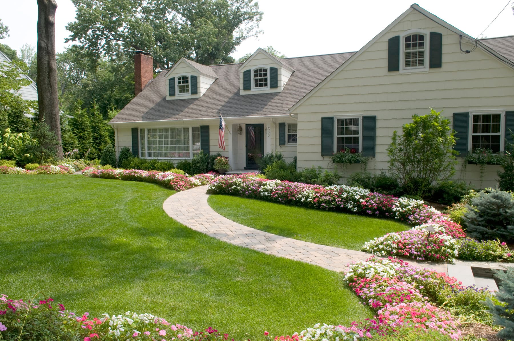 New Jersey Seasonal Landscaping Tips & Advice Month by Month