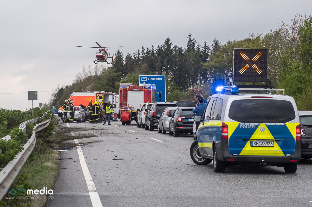 Vier Verletzte bei schwerem Unfall auf der A7 nahe Tarp BOSInside
