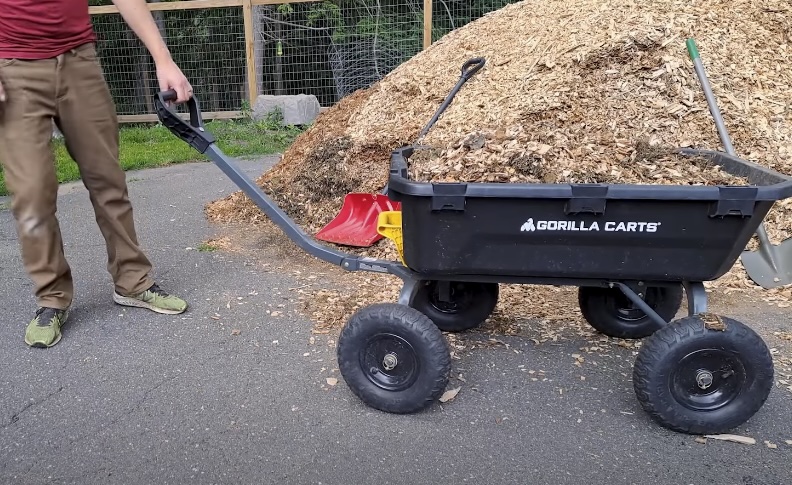 Gorilla Wheelbarrow Review: Choose the Perfect Model for Your Needs
