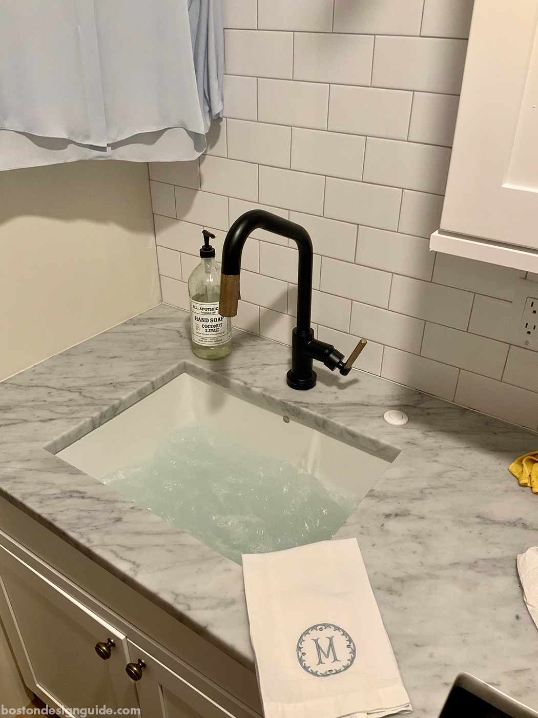 Laundry Room Sink With Jets Image to u