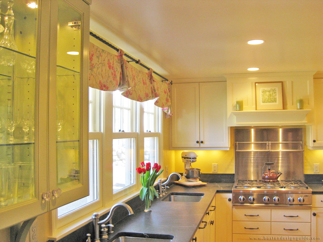 Lundy’s Drapery Hardware & Home