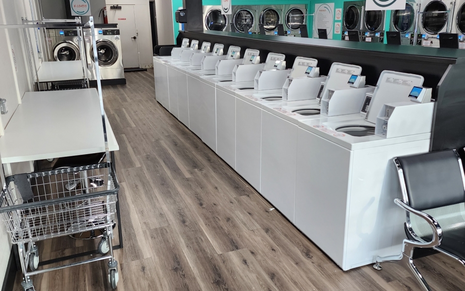 Meet the New Owners of Boulder City Bubbles Laundromat Boulder City