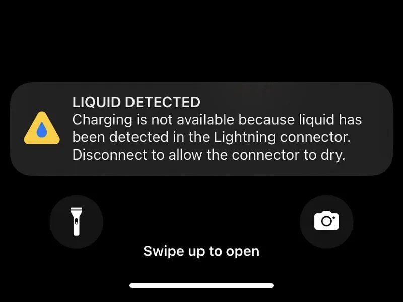 Liquid Detected in Lightning Connector iPhone Error Fix BounceGeek