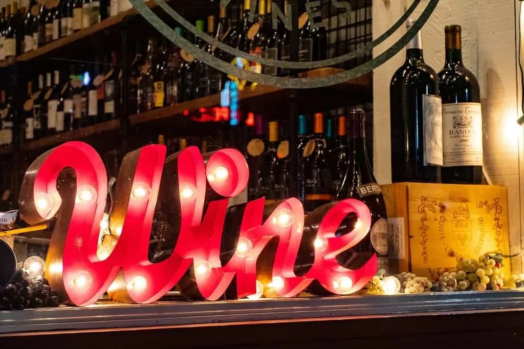 Things To Consider Before Visiting A Wine Shop In Mumbai