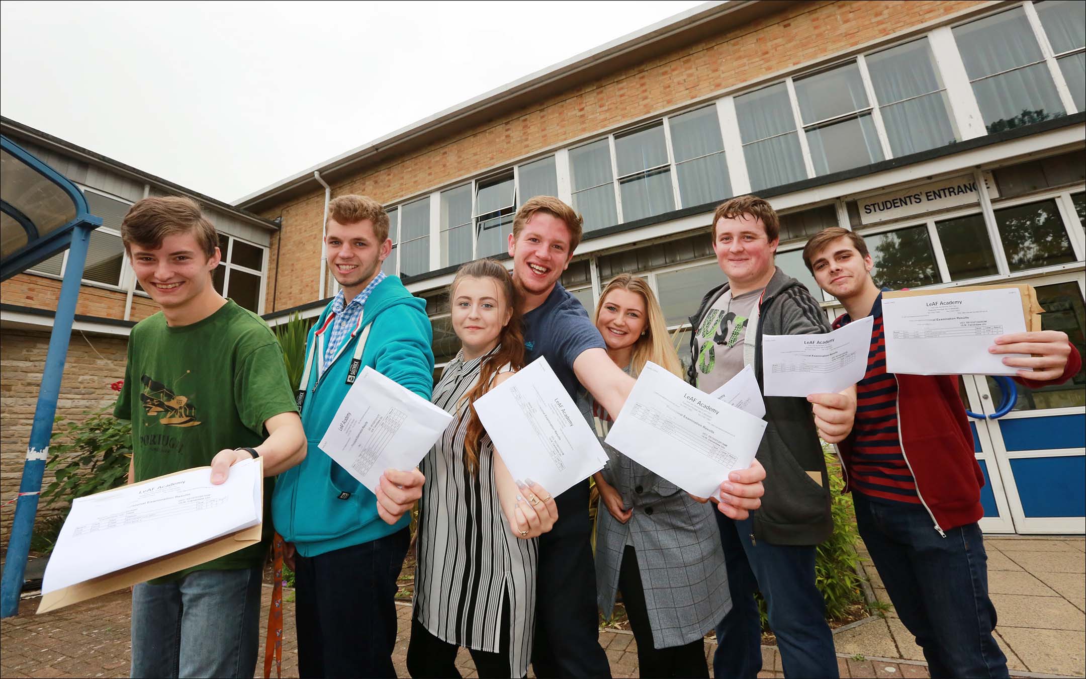LeAF Oak Academy gallery from Bournemouth Echo
