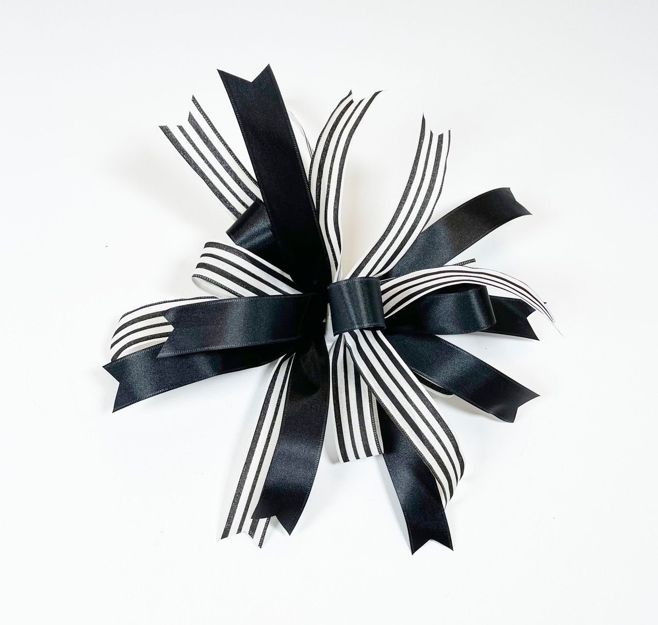 Funky Double Ribbon Bow Bowdabra