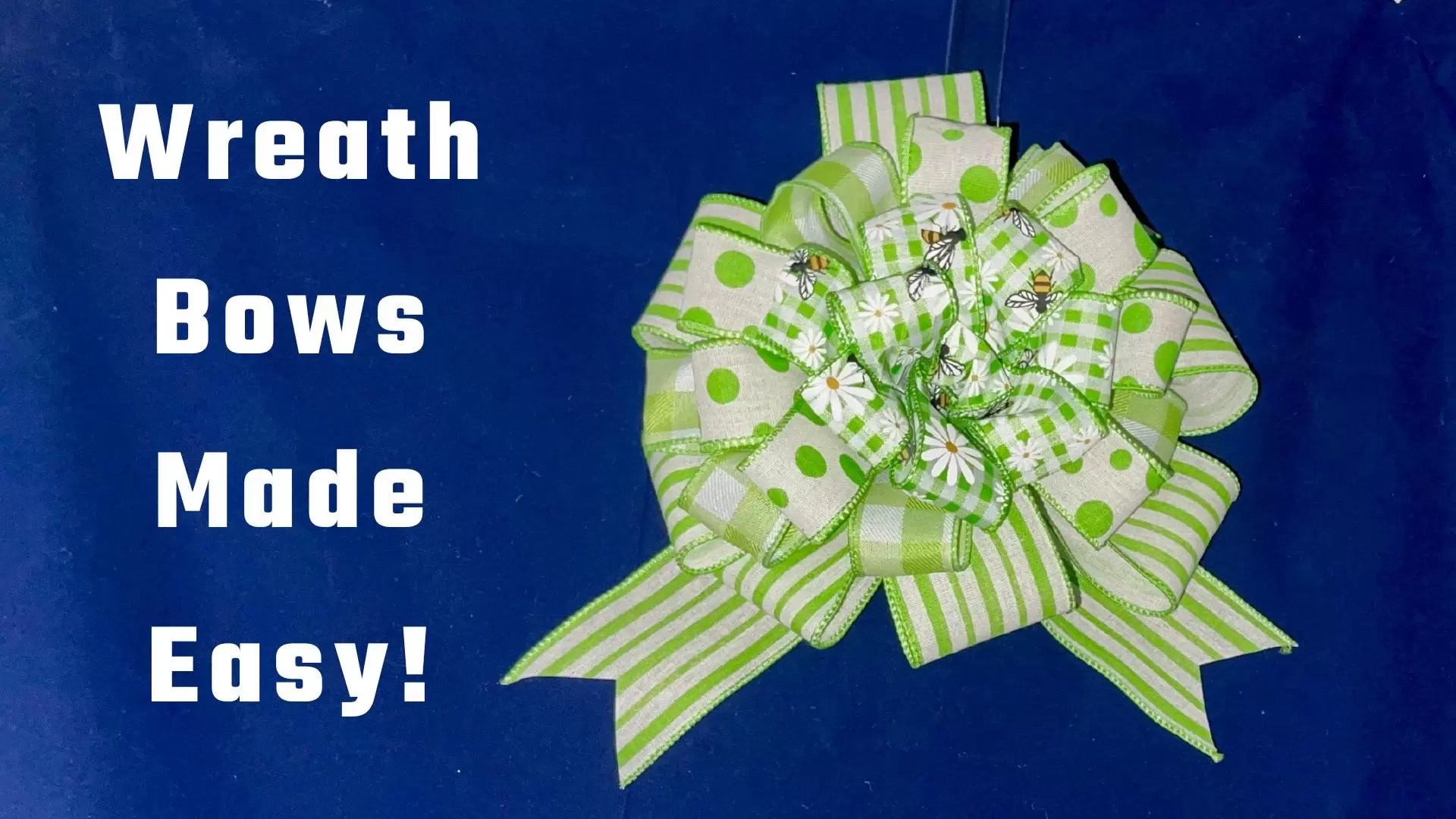 Video DIY How to make a stunning wreath bow with Bowdabra