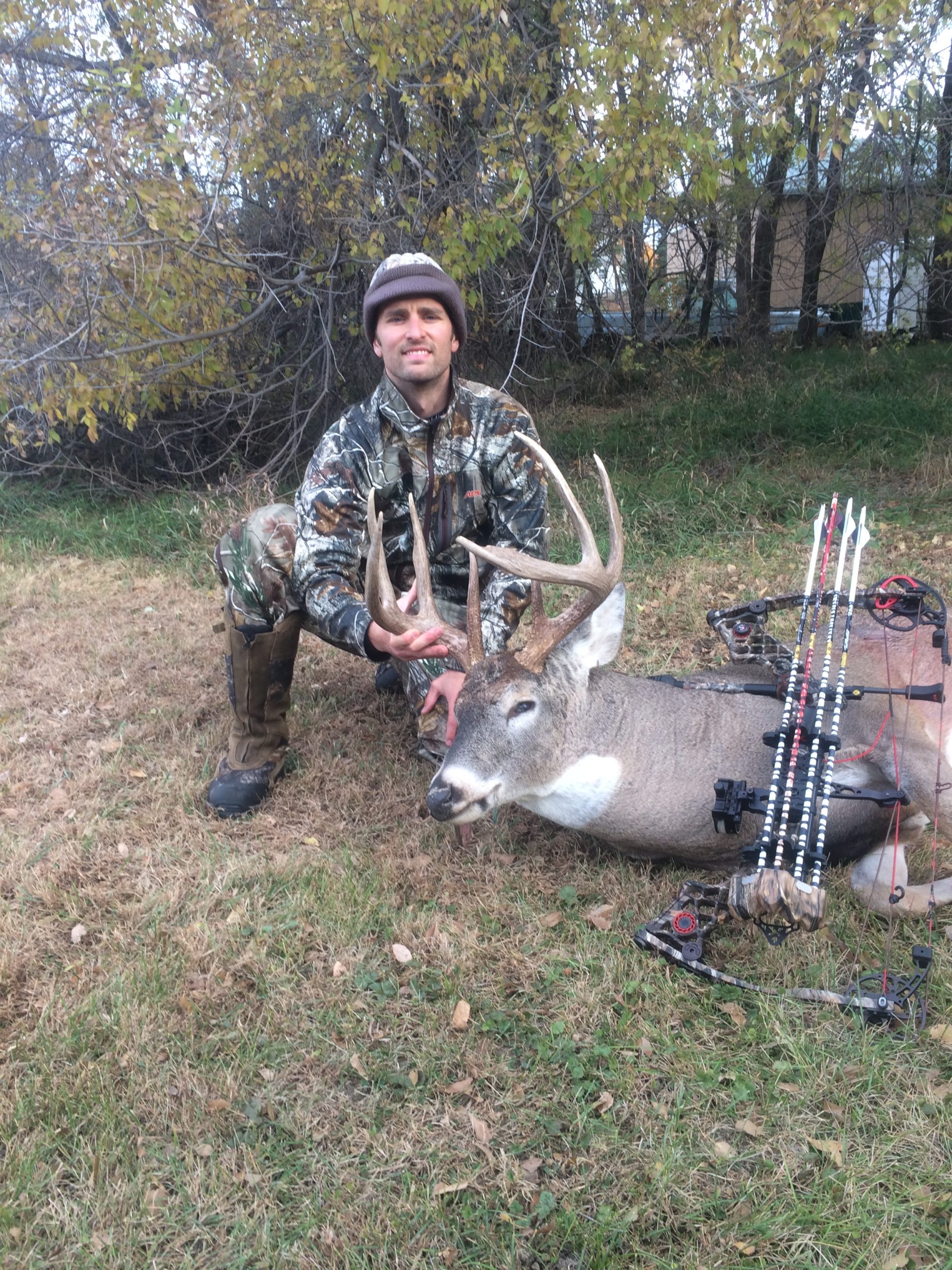 Gross 138 Whitetail deer in South Dakota by Robert Brown