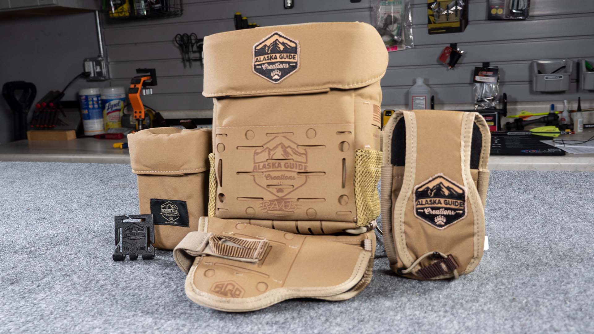 Alaska Guide Creations Ravus Bino Pack