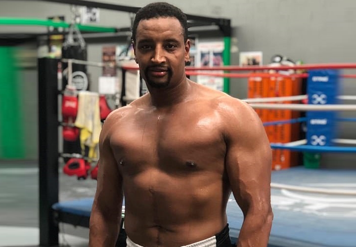 Khalid Baker Left Without Fight, Opponent Misses Weight By More Than 40
