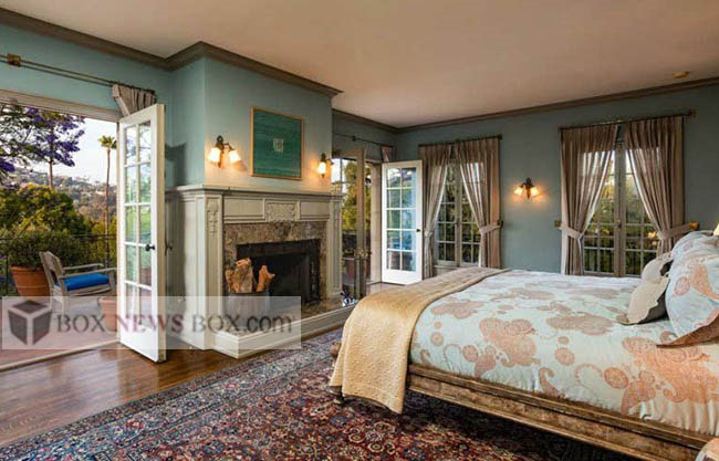 Angelina Jolie moves into new 25 million family home in Los Angeles