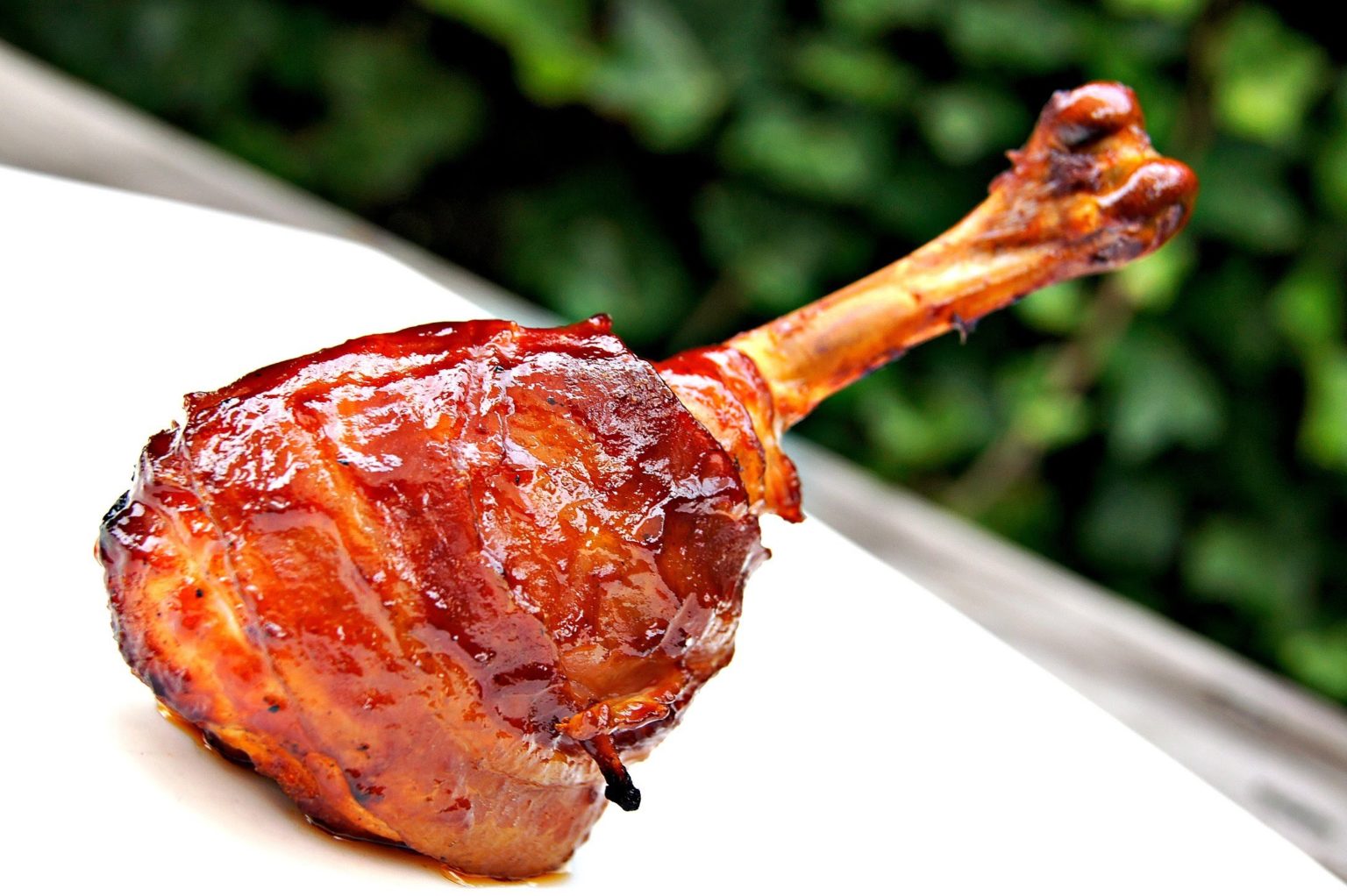 COSCIOTTI DI POLLO AL BARBECUE CON SALSA BBQ