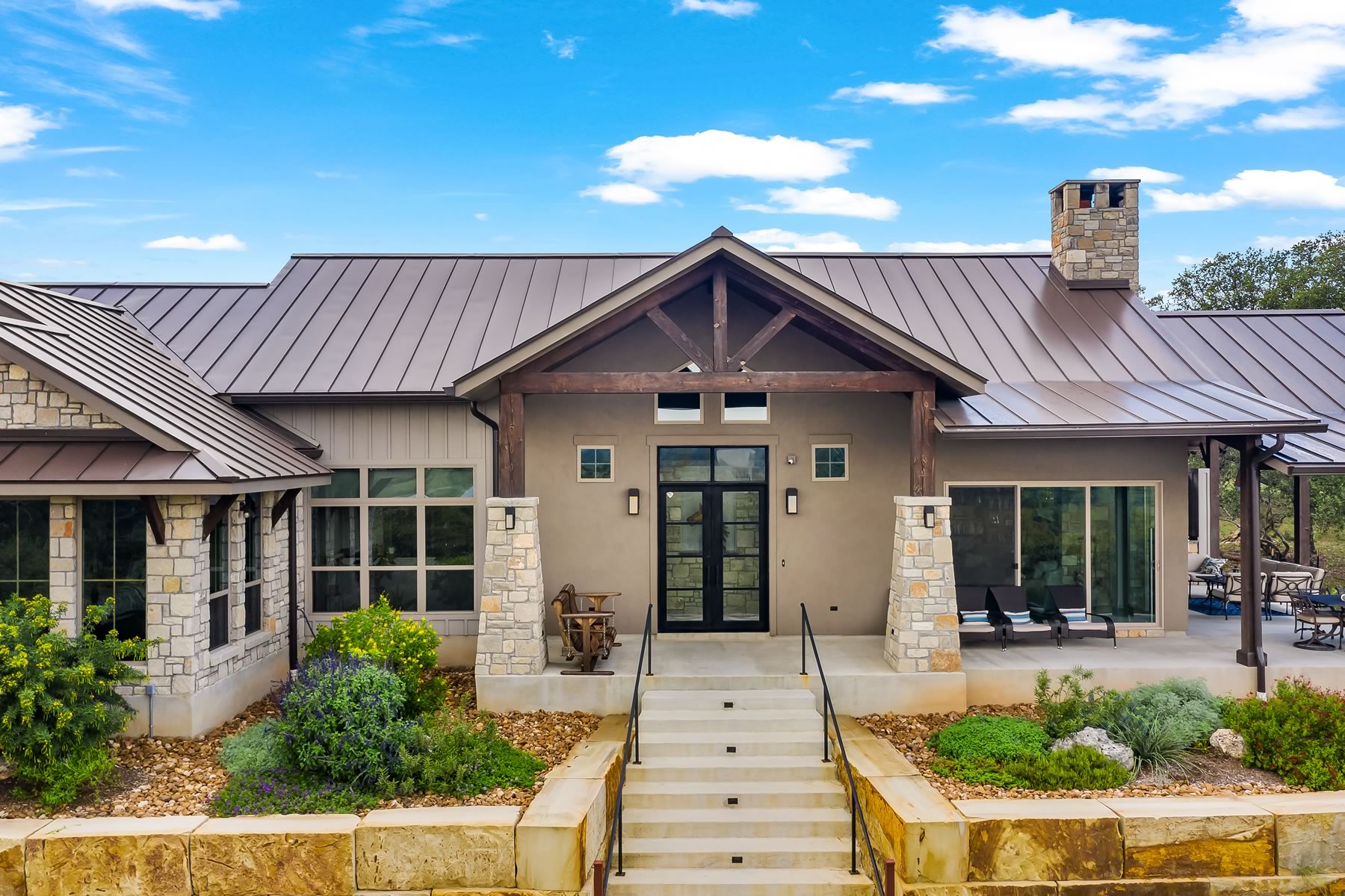 New Braunfels Custom Home Builder Brad Moore Builders
