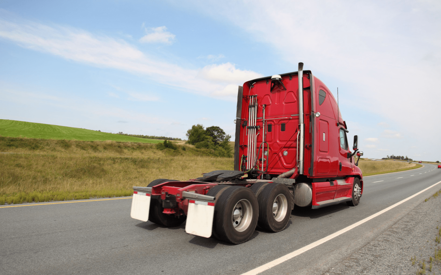 How Fast Can A Semi Truck Go [2024 Updated] Brads Cartunes