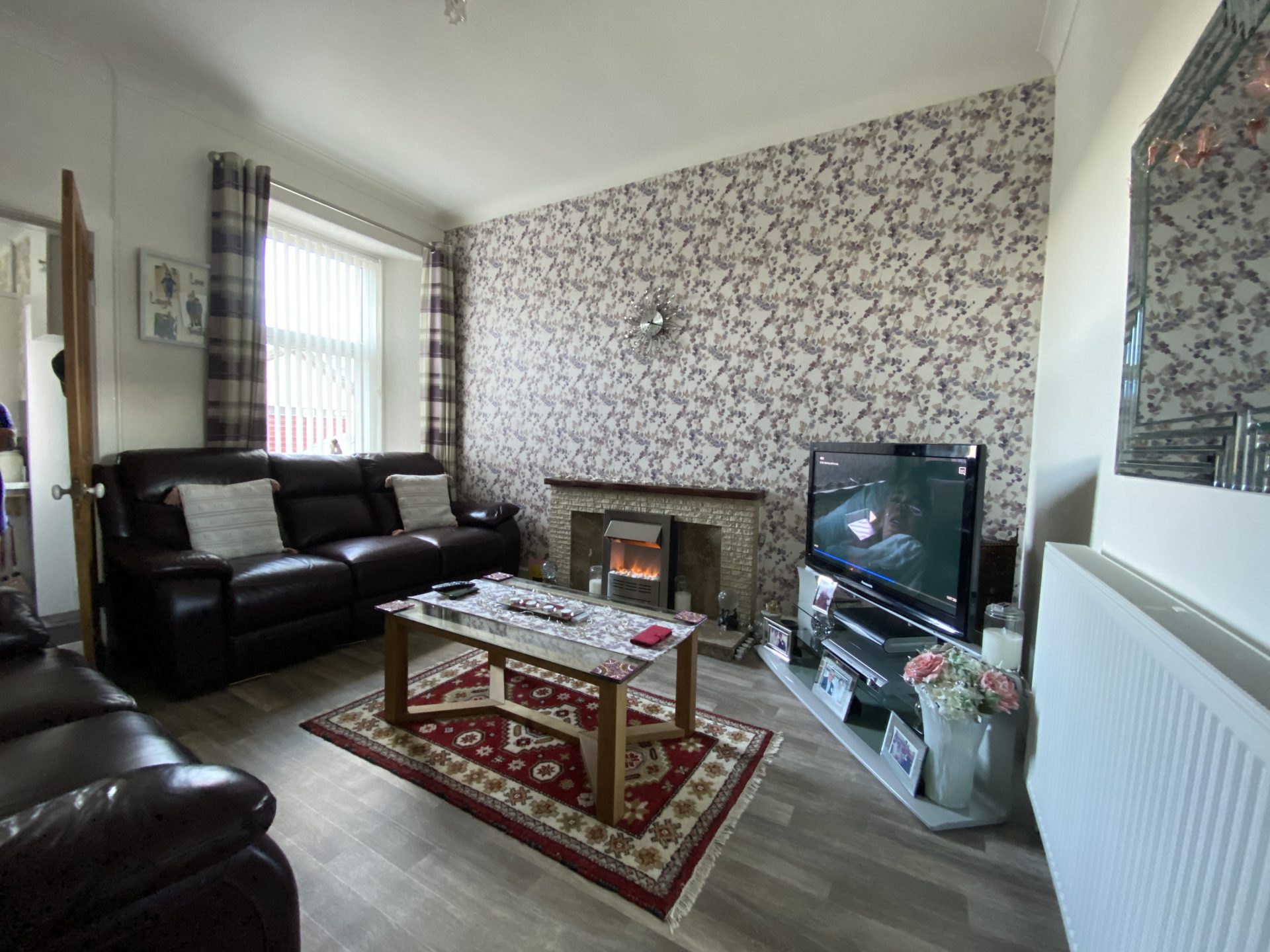 5 Dryfe Road, Lockerbie, DG11 2AP Braidwoods Solicitors & Estate Agents