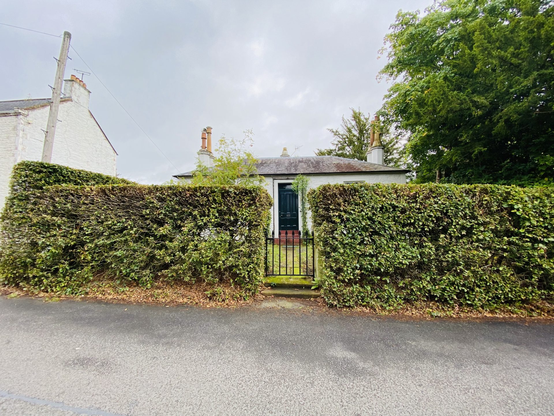 Park House, Old Well Road, Moffat, DG10 9AP Braidwoods Solicitors