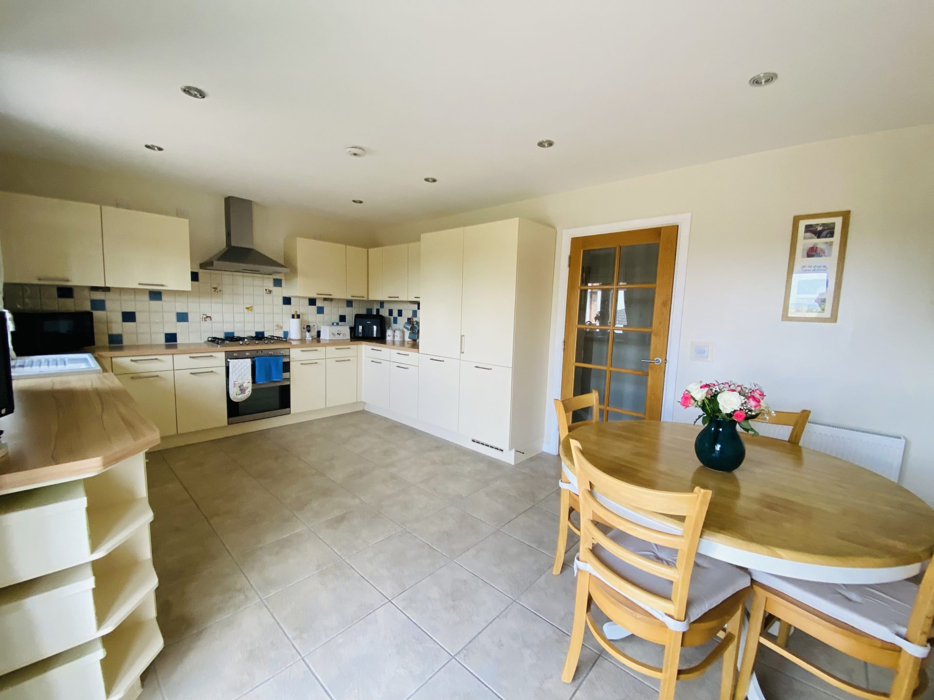 19 Woodlands Drive, Lochmaben, DG11 1SR Braidwoods Solicitors