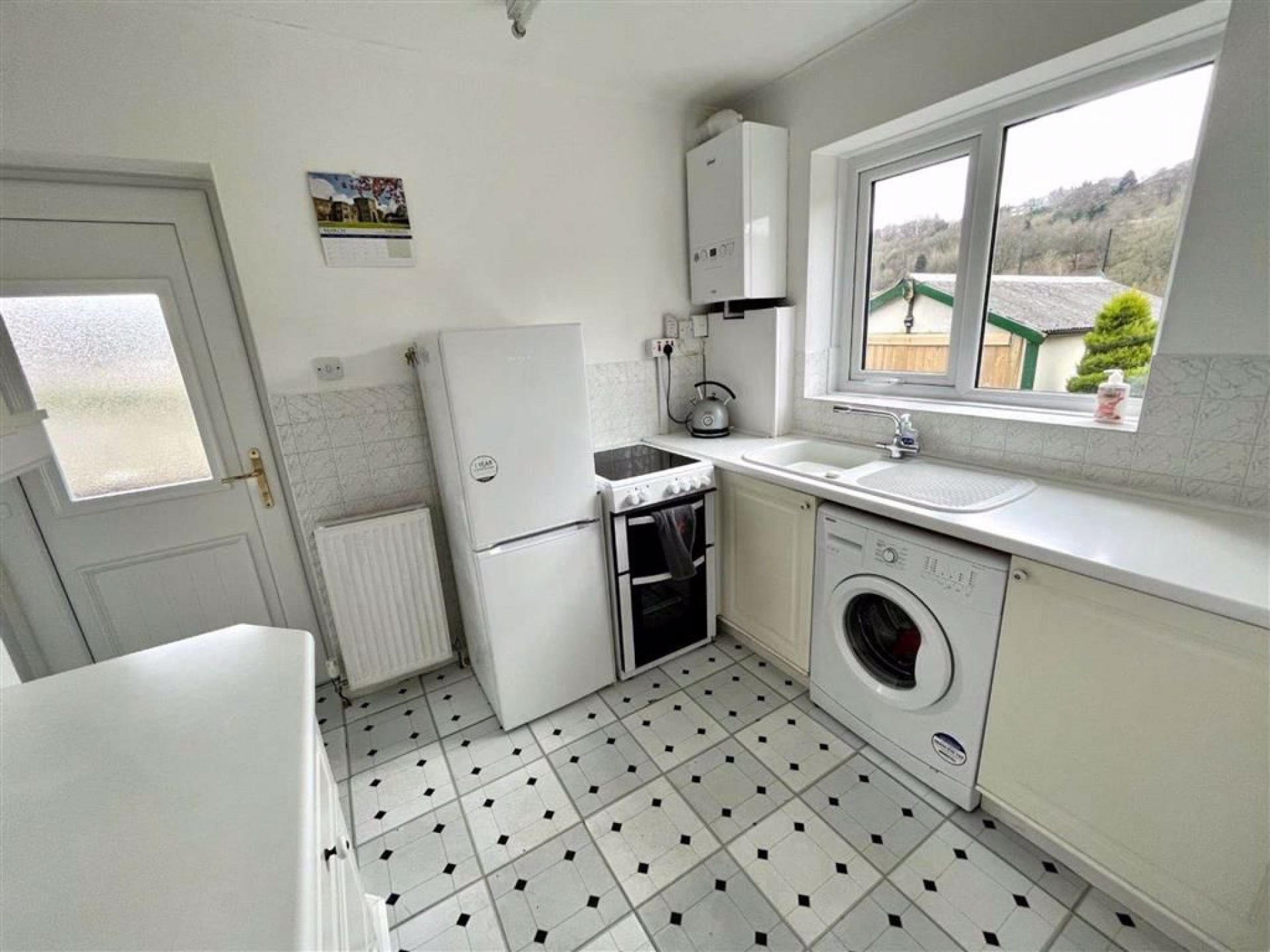 Meadow Lane, Wheatley, Halifax, HX3, 2 bedroom, House SemiDetached