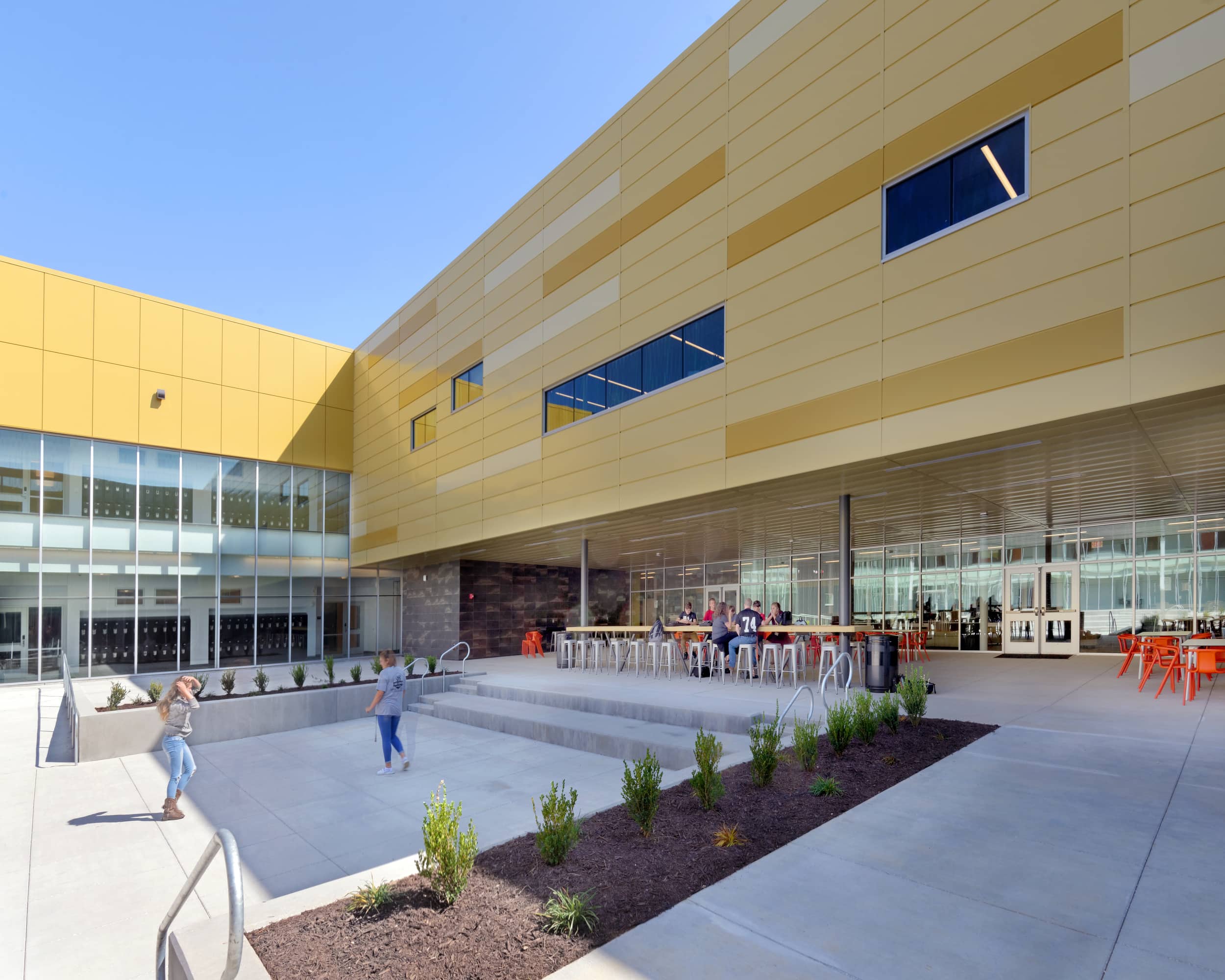 Neosho Junior High Branco Enterprises Inc.