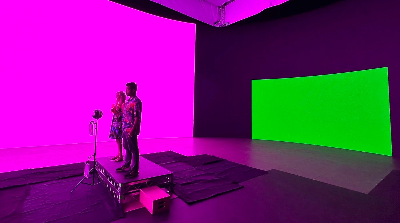 Netflix Gives the Green Screen an Upgrade Using AI and Lighting the