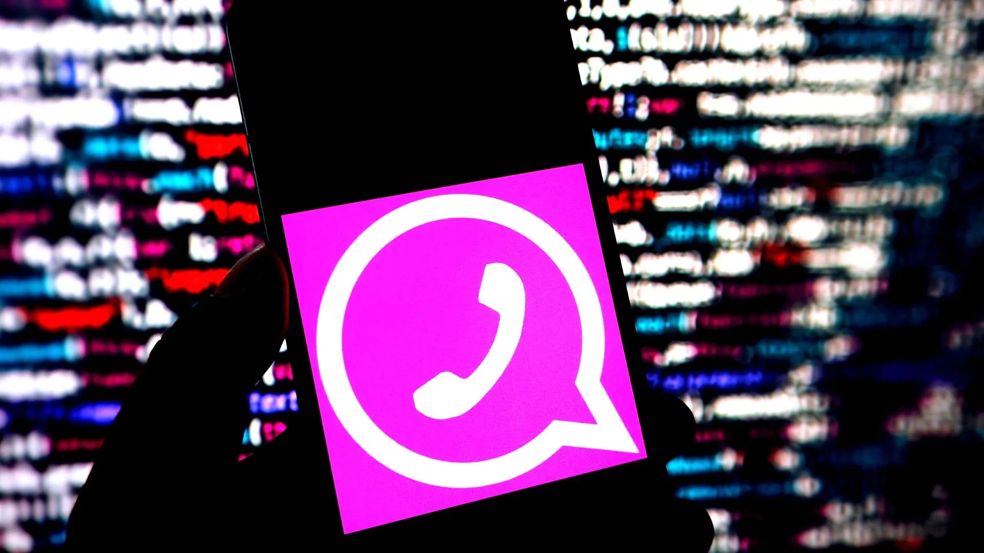 WhatsApp Pink Scam Here's What You Need To Know