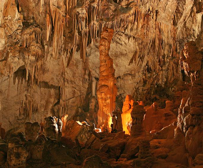 Cave Tours In and Around Branson, MO