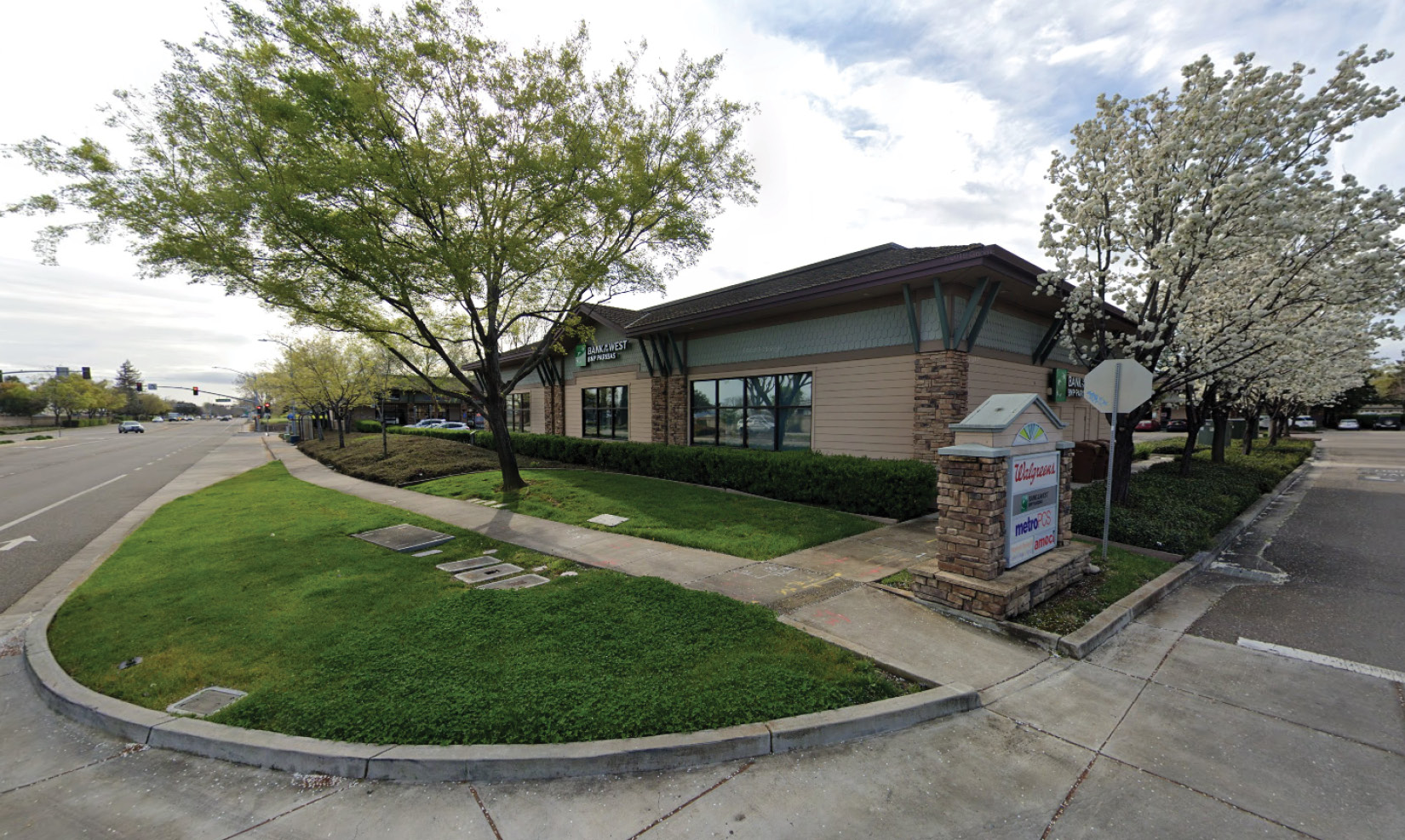 RETAIL FREESTANDING BUILDING NNN LEASE 4540 BALFOUR ROAD, BRENTWOOD