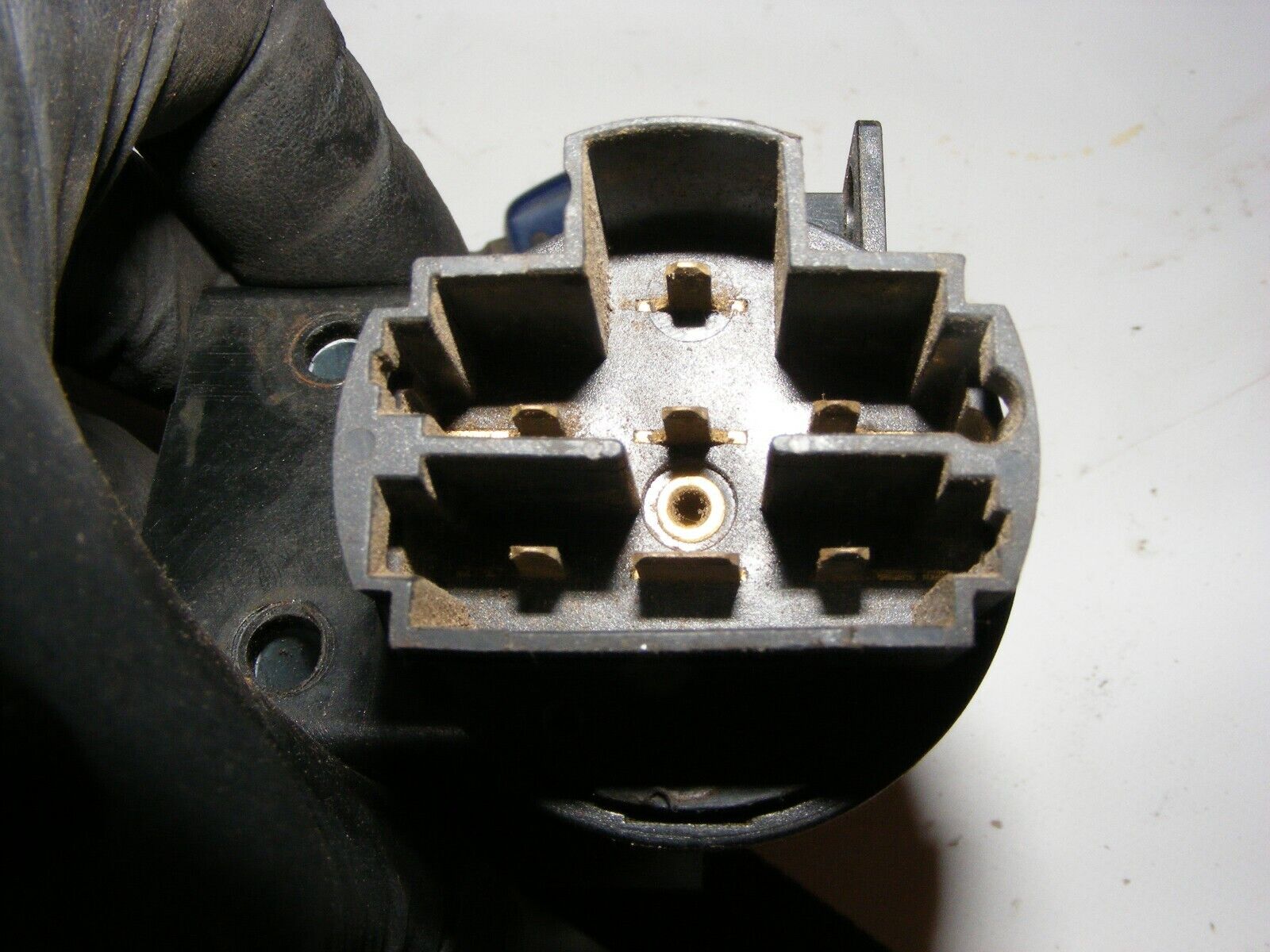 2002 FIAT PUNTO STEERING LOCK AND IGNITION SWITCH