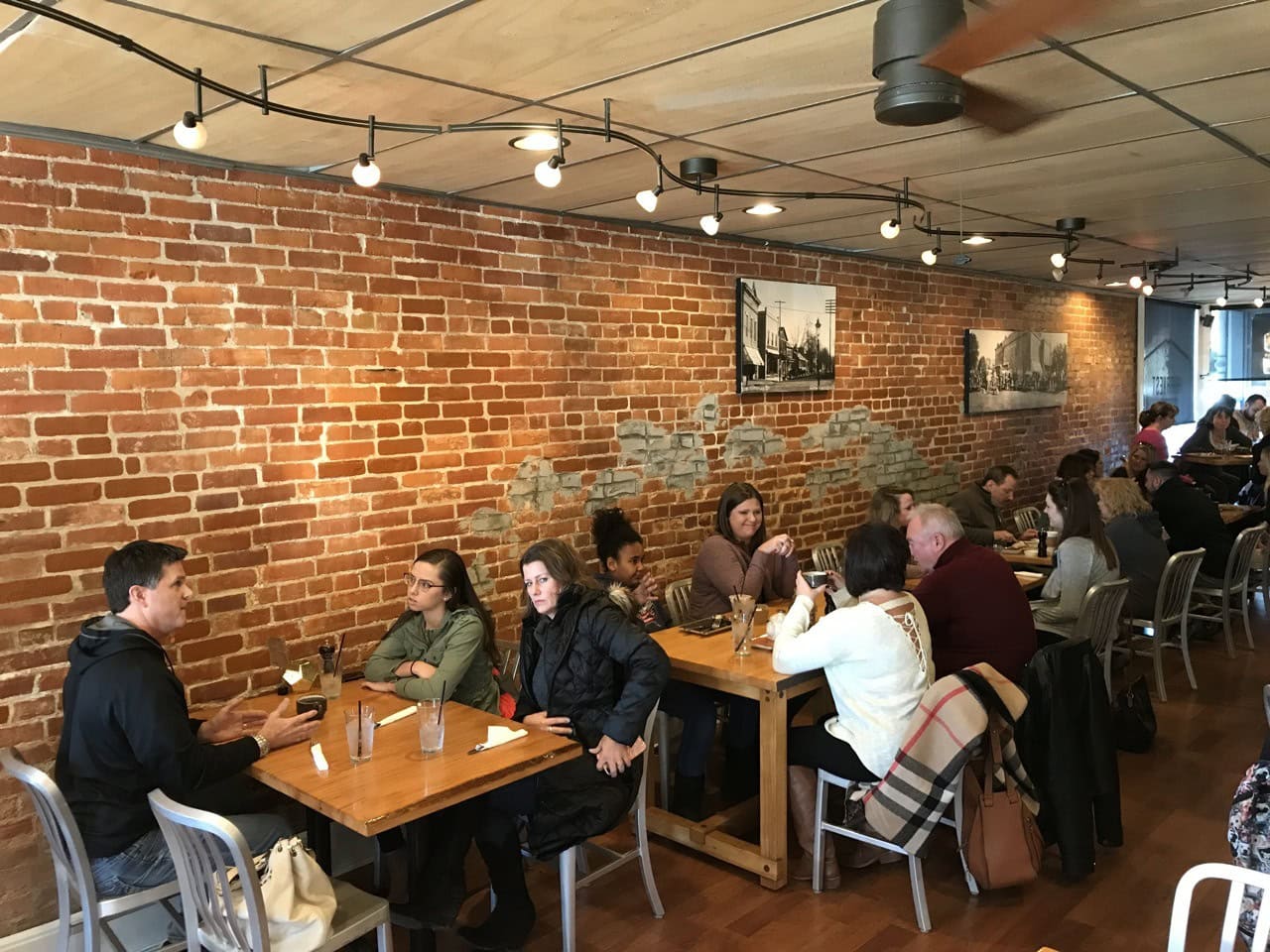 Harvest Moon Craft Kitchen Canal Winchester, OH Breakfast With Nick