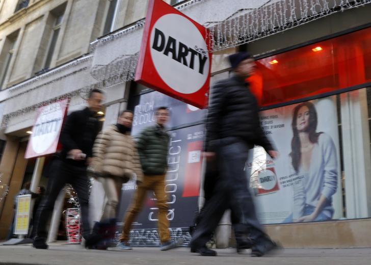 Big cost cuts strengthen case for FnacDarty deal
