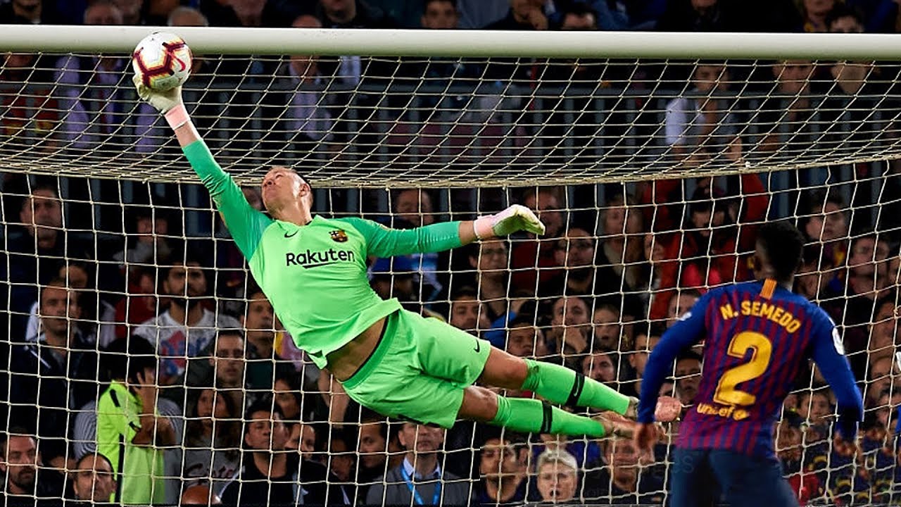 Top 5 greatest Goalkeeper of all time BreezyScroll