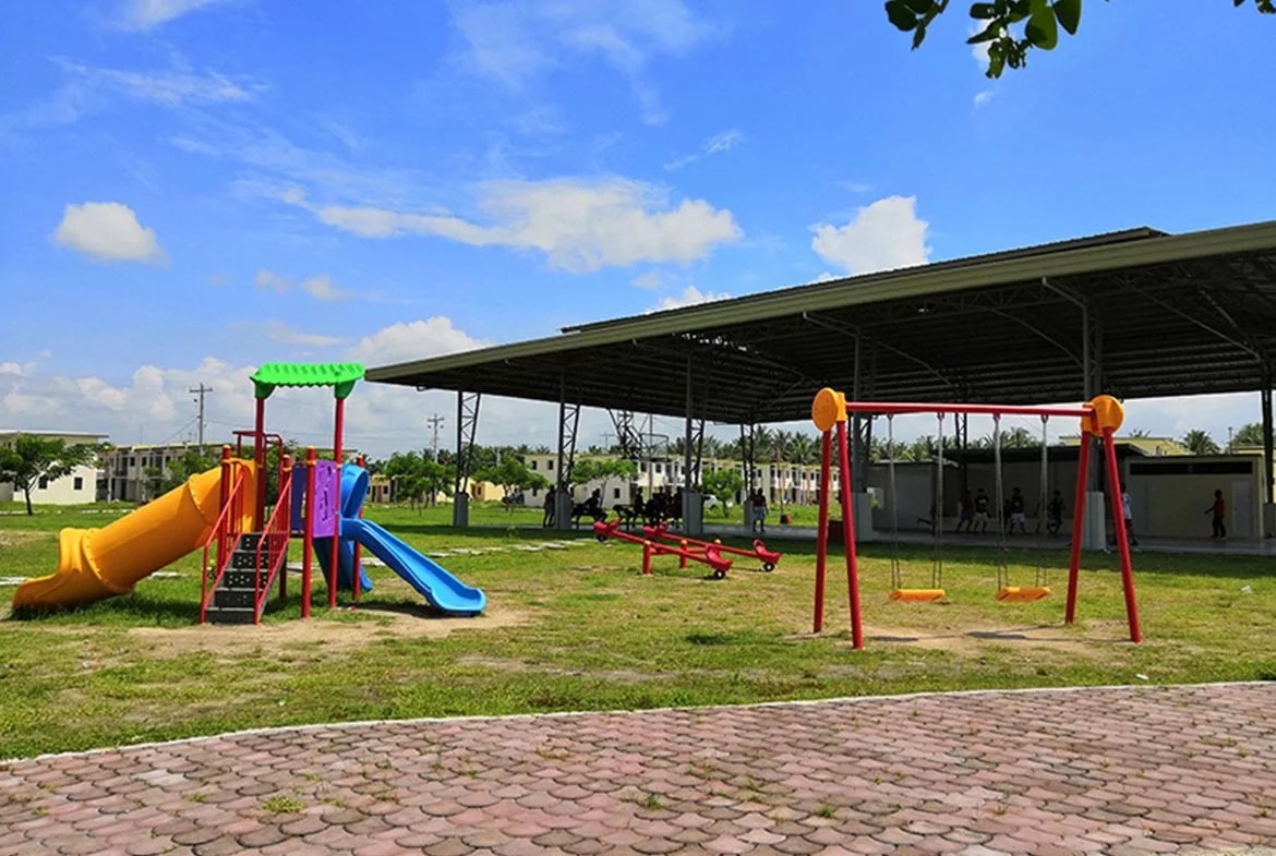 Affordable House and Lot for Sale in Iriga Bria Homes Iriga