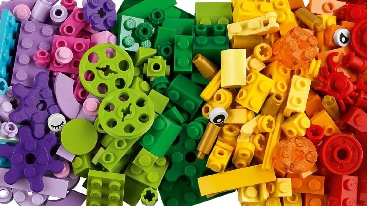 New LEGO quiz reveals which LEGO brick you are Flipboard