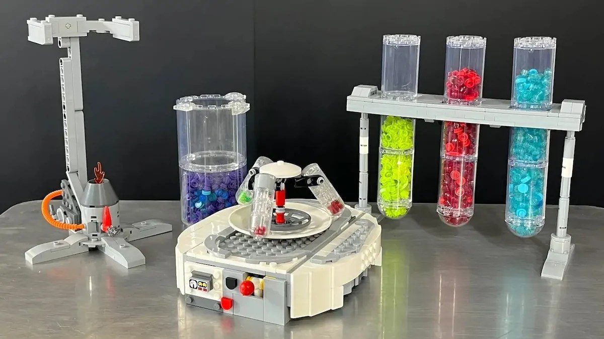 Sciencey LEGO Ideas fan designer is back in the 10K Club for the second