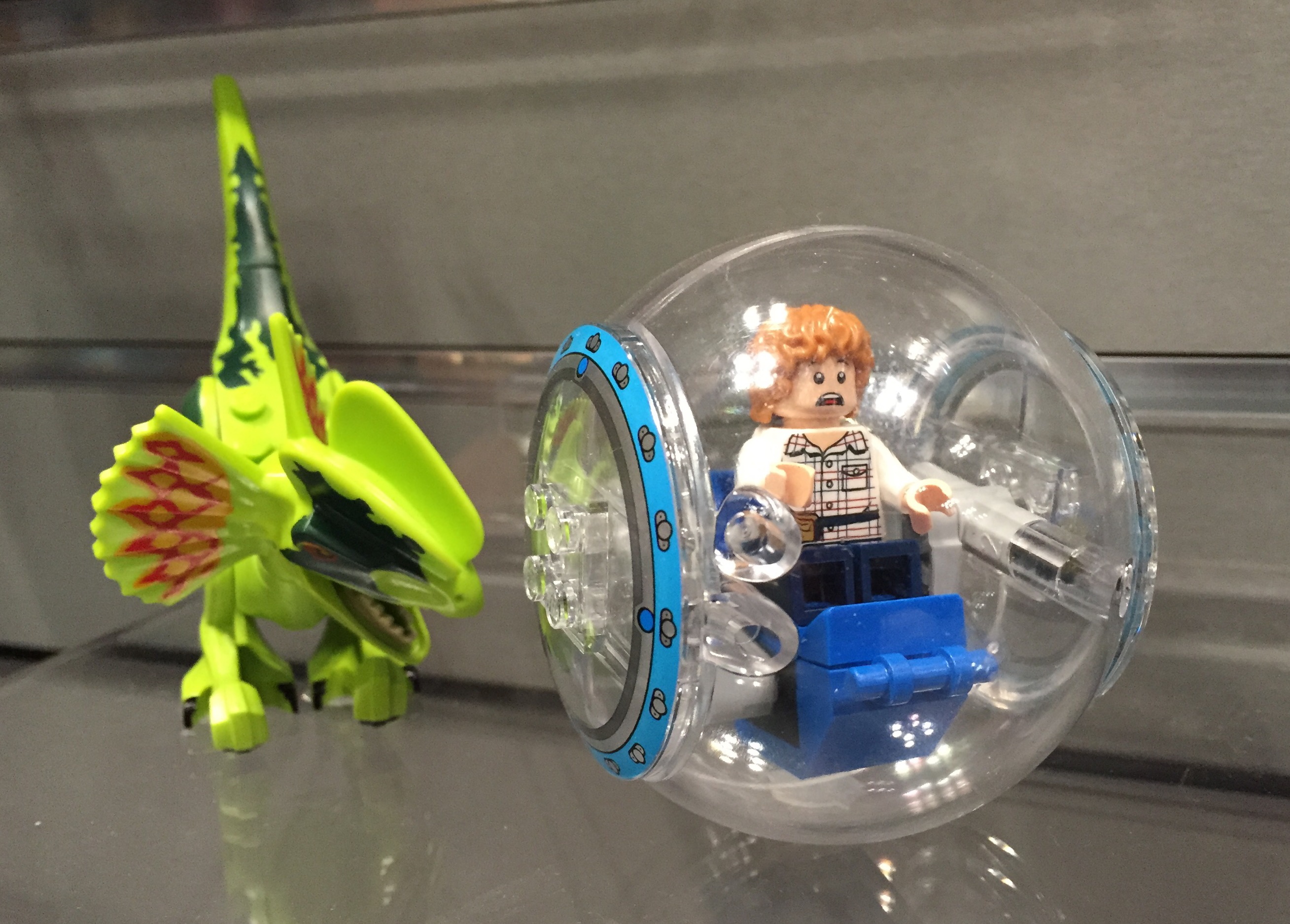 LEGO Jurassic World Dilophosaurus Ambush 75916 Photos! Bricks and Bloks
