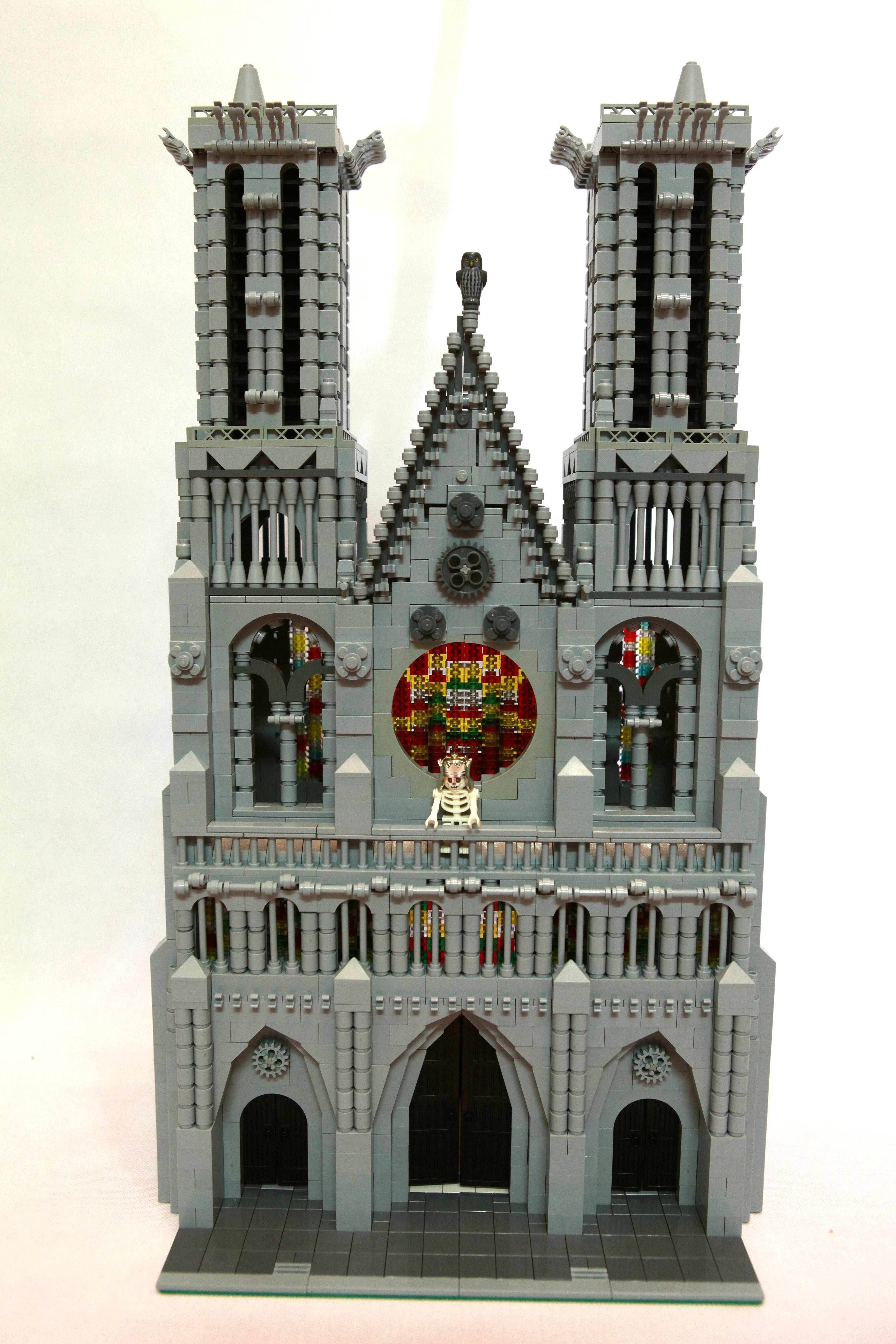 St.Michel Cathedral, finally done! LEGO Historic Themes Eurobricks