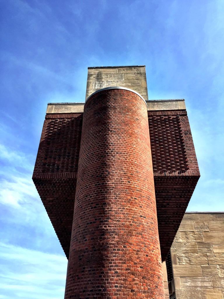 University of Chicago, Henry Hinds Laboratory — Chicago Bricks Inc.