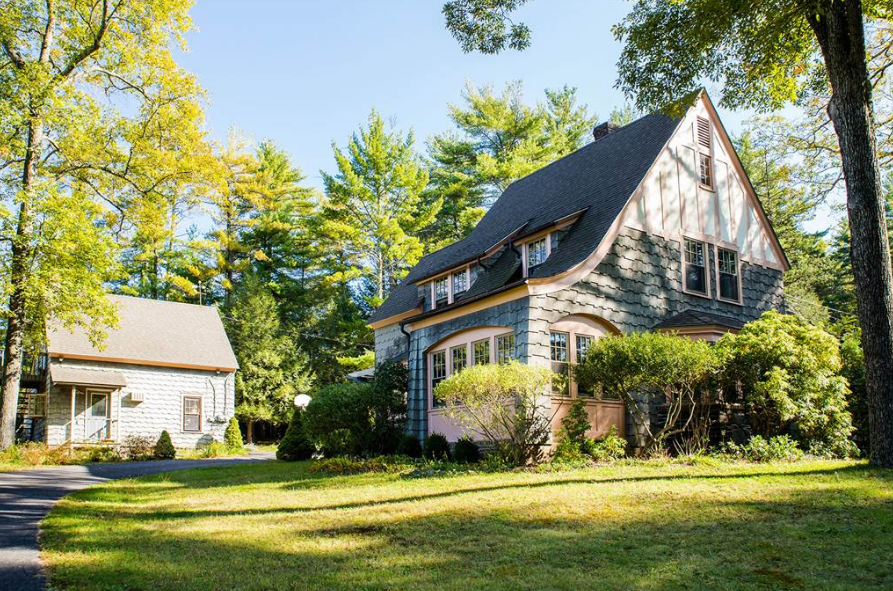 A Woodstock house on 6 acres for less than the price of a onebedroom