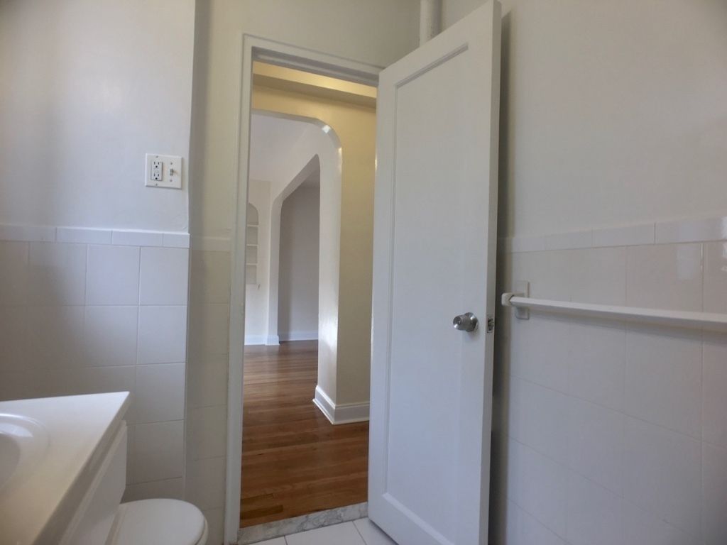 A prewar one bedroom in Washington Heights has us charmed