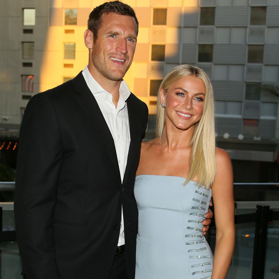 Julianne Hough Is Married! See the Dancing With the Stars Pro's Wedding