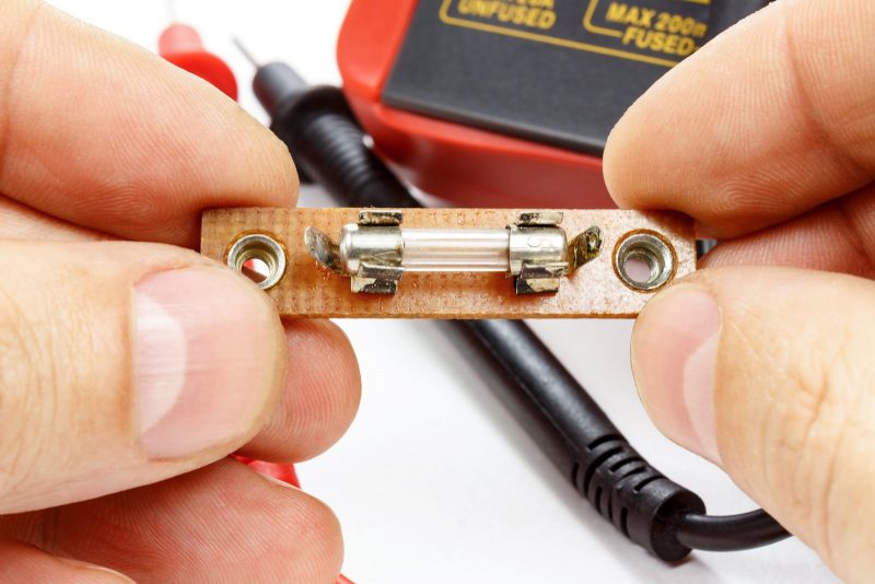 Electrician for Blown Fuse Emergency Electrician Melbourne