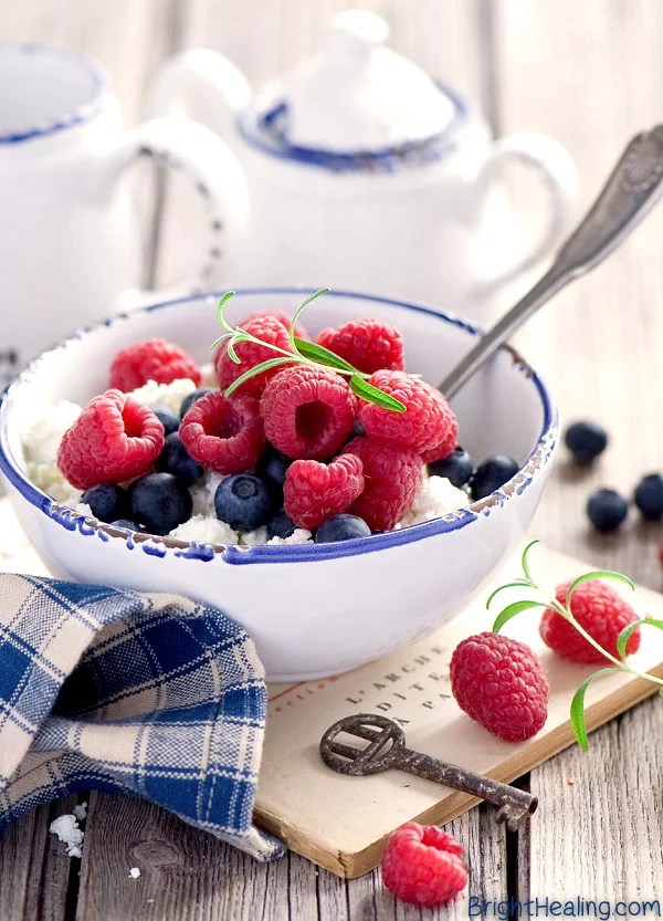 Raspberry Nutrition Facts and Health Benefits