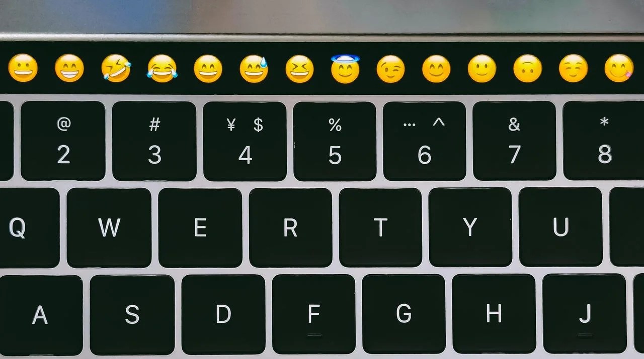 Aprenda como fazer emoji no teclado Blog bringIT