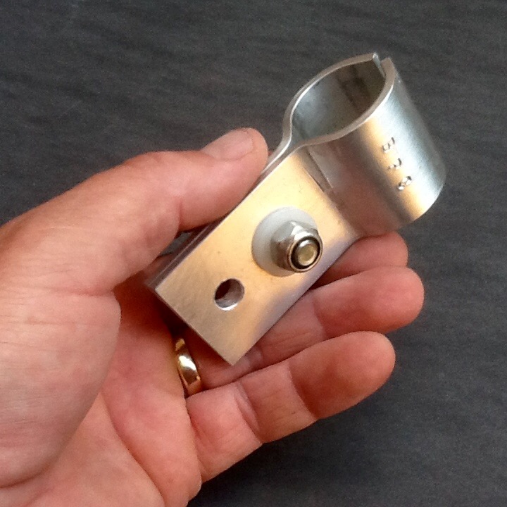 Advertising Banner Clamps Pole Brackets 25mm 30mm Diameter