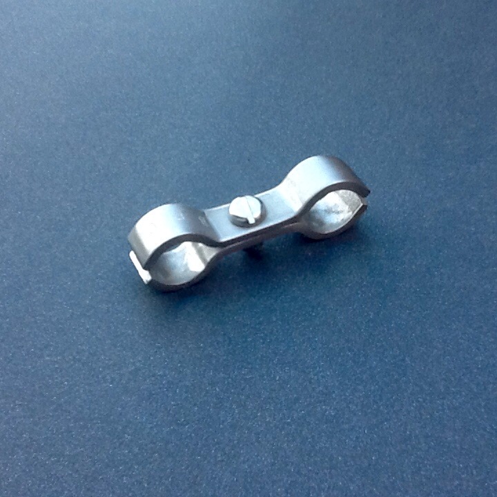 Stainless Steel Double Pipe Clamp 19mm Diameter Ports